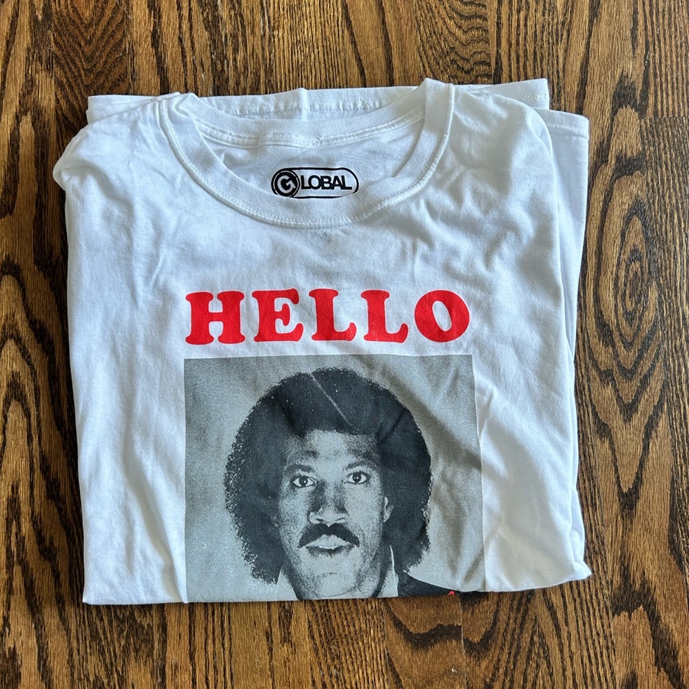 NWOT Lionel Richie graphic T shirt